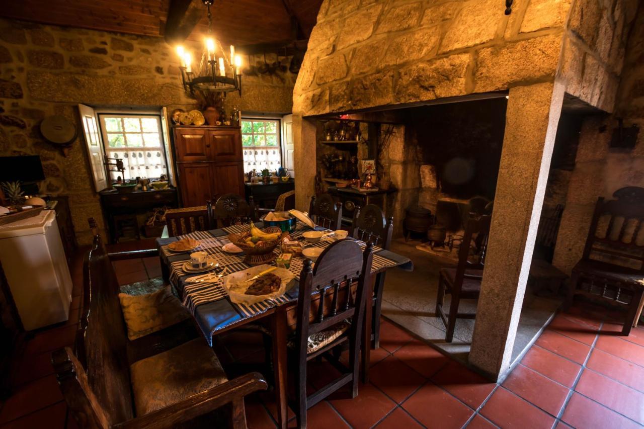 Sernancelhe Solar Dos Carvalhos B&B 외부 사진